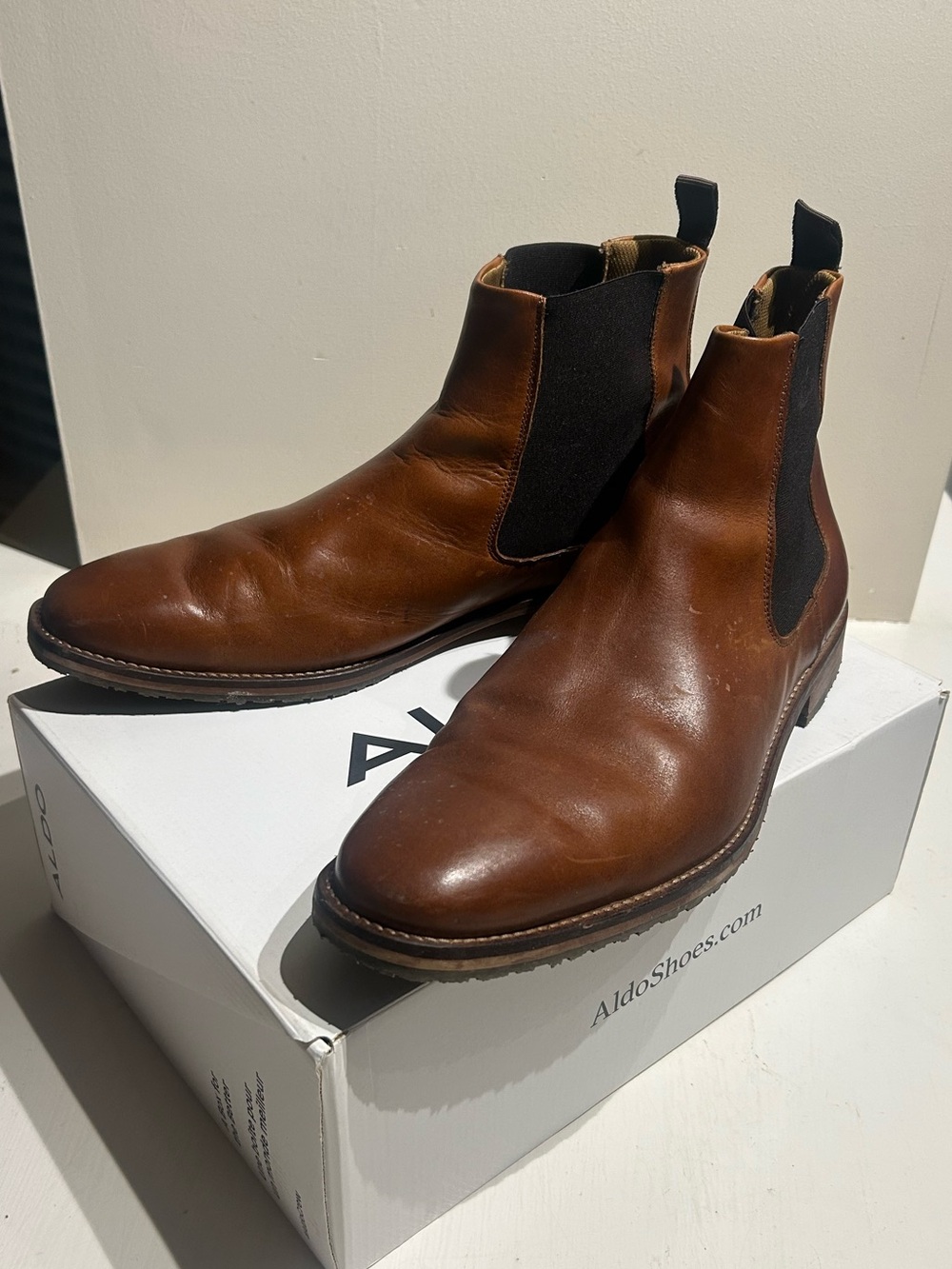Aldo Men’s Brown Leather Chelsea Boots, Size 13